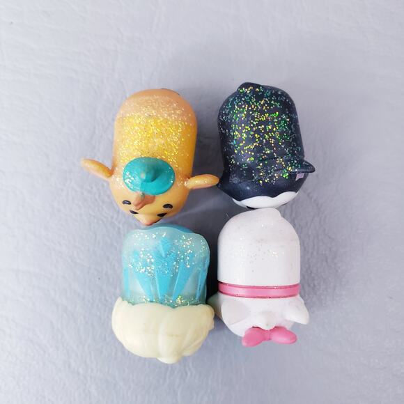 Lot of 23 Disney Tsum Tsum & 6 Accessories Multiple Sizes Some Duplicates - Picture 12 of 16